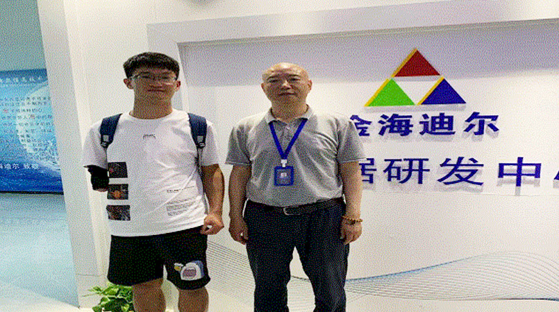 爱心助学  感恩回馈